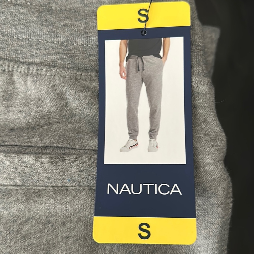 Nautica jogger size small
